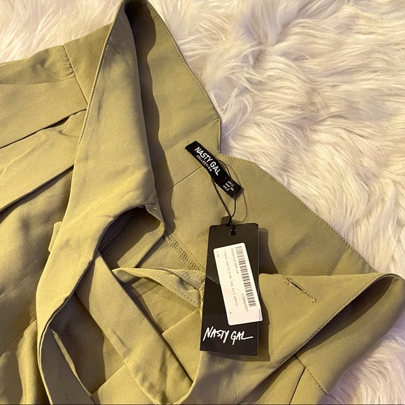 NWT Nasty Gal Khaki High-Waisted Wide-Leg Pants - Picture 5 of 9